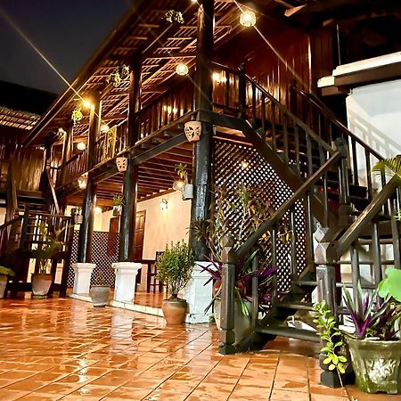 Vieng Savanh II Hotel Luangprabang Kültér fotó