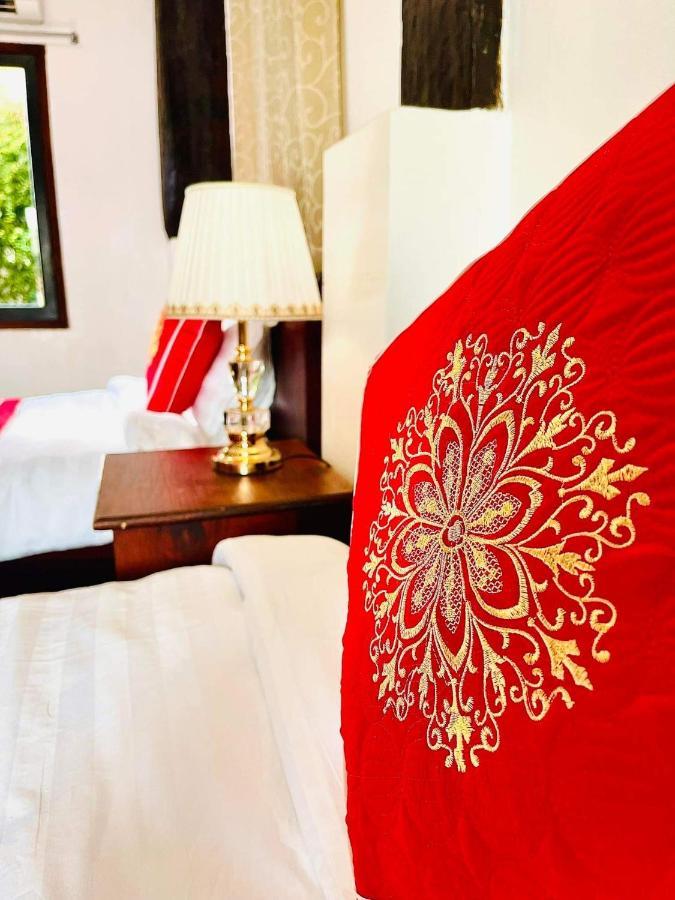 Vieng Savanh II Hotel Luangprabang Kültér fotó
