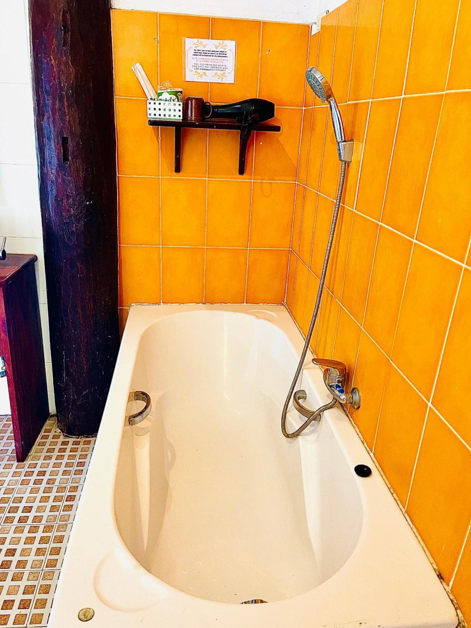 Vieng Savanh II Hotel Luangprabang Kültér fotó