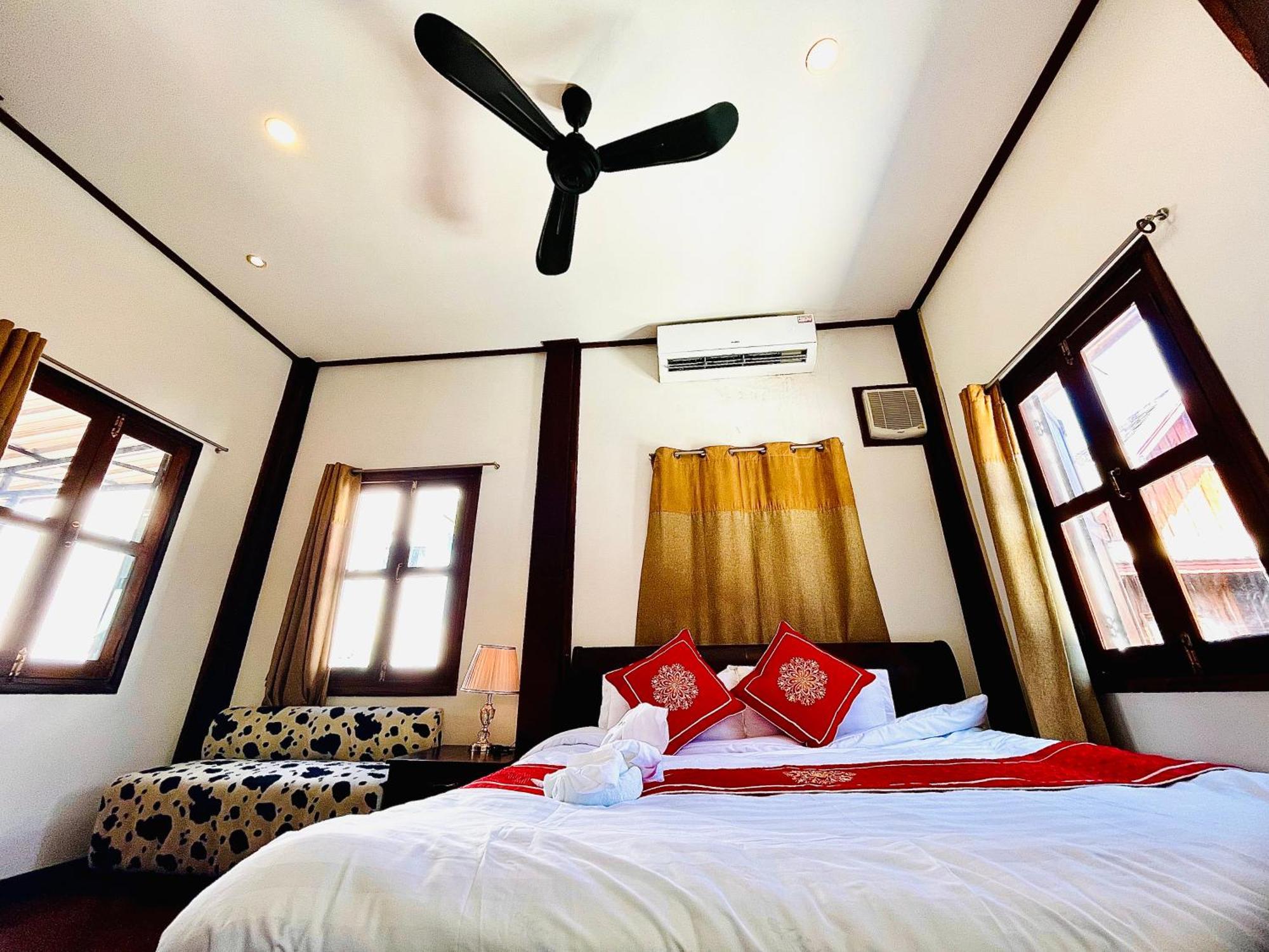 Vieng Savanh II Hotel Luangprabang Kültér fotó